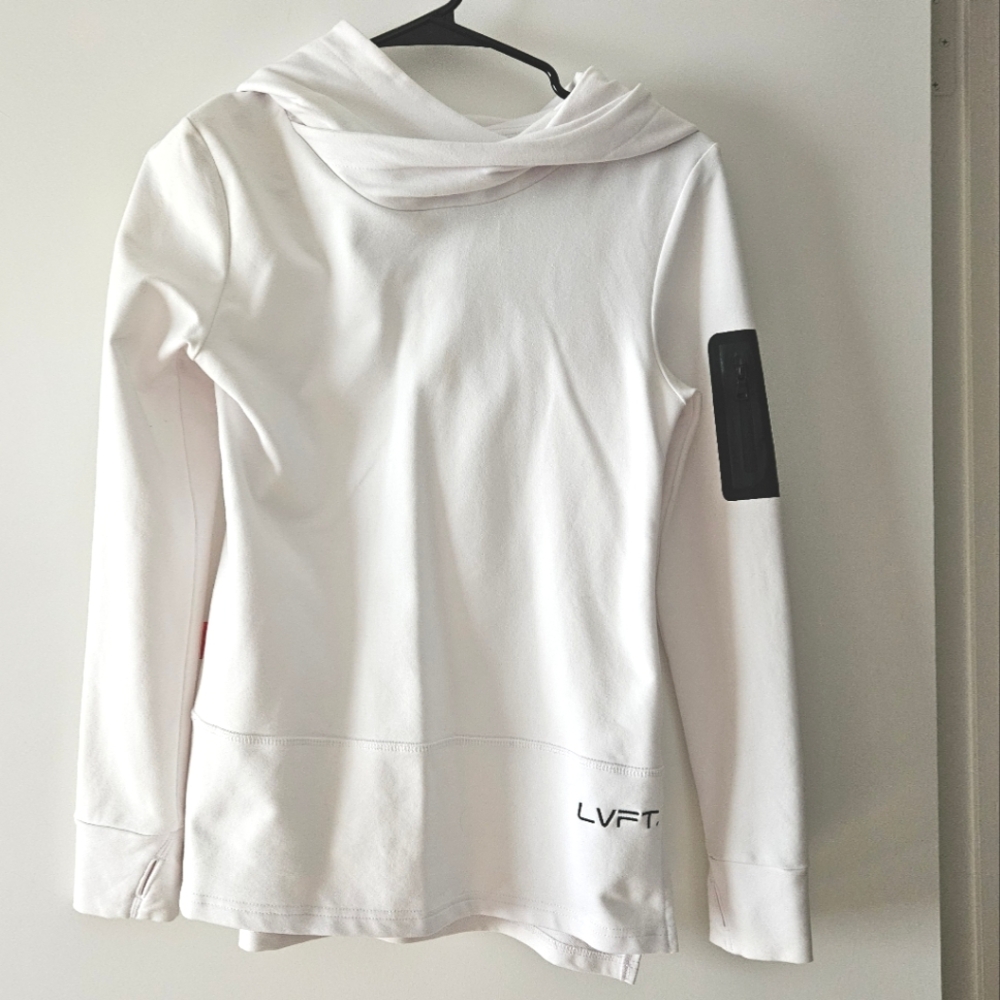 Sweater White - Great condition! LiveFit - Ladies - Small
